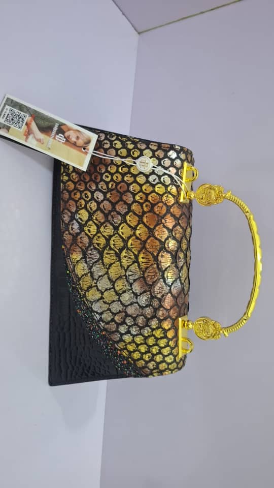 City Ivy Chauxunel Doris 6989